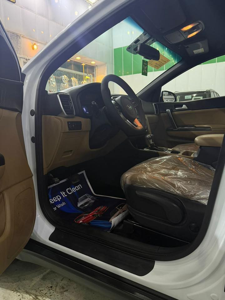 كيا سبورتج 2019 خليجي  السياره جديده معنى الكلمه
رقم  بغداد الدولي الجديد 

مكفوله بدون صبغ بدون بارد   

ماشيه 50 الف

سعر ١95 $$ نهايته 

المواصفات...

لد نهاري

مري شفط

داخل حمصي

سماعات JPL

تحكمات ستيرن فول

سايد بريك رجل

لايت ضباب

لايت متحرك

لايتات اوتو

ماسحات اوتو

مكينه 2000 دوش ناعمه

تبريد قطعتين ثلج 

حساس خلفي وامامي

ثلاث انظمه قياده 

وباقي المواصفات المعروفه

 سياره مكينه وكير فول مكفول 

باتري جديد 

تخم تاير جديد  

مكان السياره بغداد  الكرخ

 للاستفسار   ***********
