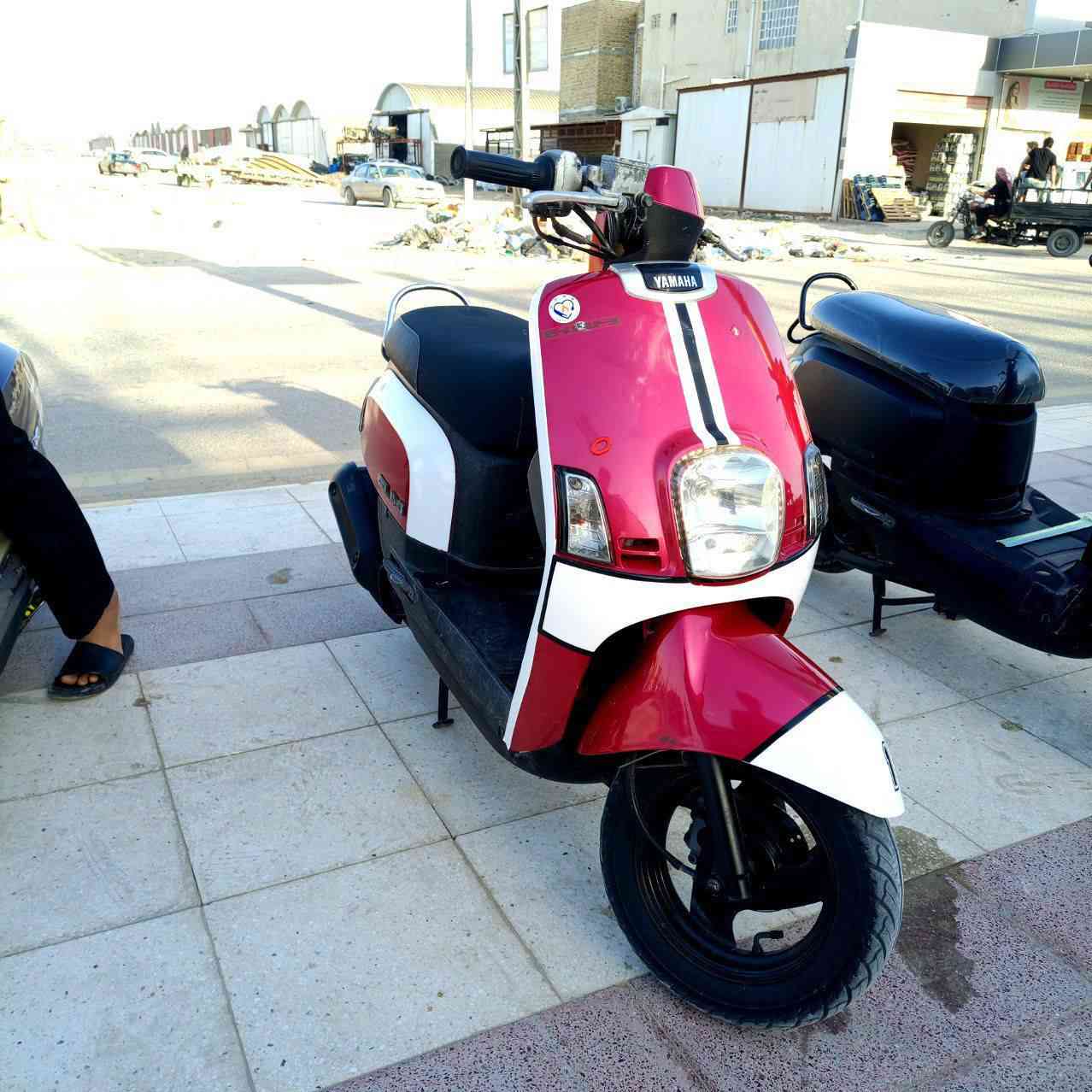 السعر 1250
كفاله عامه 
موديل 2009 ماشيه فقط 28الف
***********
