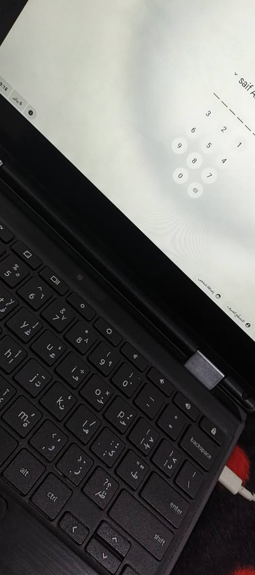 متوفر
لابتوب  Lenivo  
المواصفات 
كيبورت عربي انكليزي 
قلاب  
يرهم  تاب  ويرهم لابتوب

نظام  اندرويد 
منافذ  2 تايبسي   للشحن 
منفذ 2  usb 
ومنافذ للرام 
2 كامره   
لمس  سلس جدا  
واي فاي 
المنشأ امريكي 
ملحقات حقيبه + شاحنه الجهاز 
السعر 100
للتواصل   
***********
