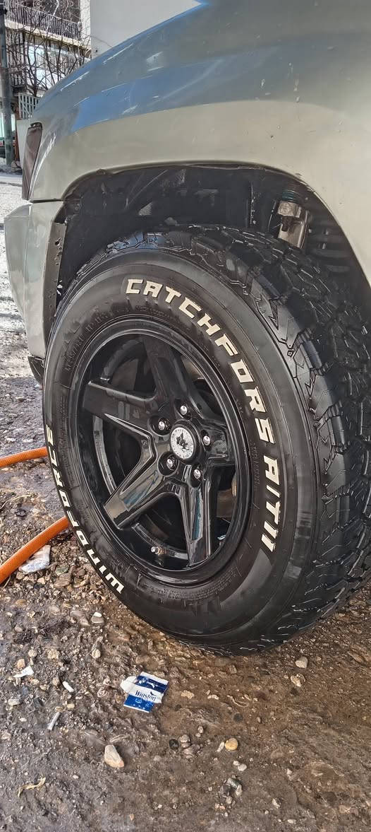 تایەوویلی جێب لوکلوك قیاس17زورجوانە سعری 400 دولارە ڕقەم تلە فون *********** السليمانية, العراق
