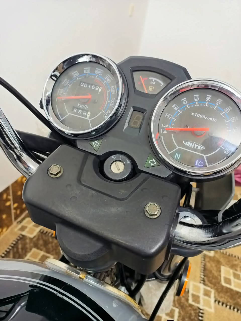 سلام عليكم 🩶🖐️
للبيع 5 گیر جني اصلي زيرو 💥💥
موديل 2025 بعد جديد ماشي كلش قليل ✅
منفيس كامل 📝 سويجات كنترول بلادي 🔑📱
مستخدم قليل بعد بل كارتون 📦📦 
دراجه لوك مواصفات فول ✅
ويل عنكبوت  ✅
محرك 200 نشاط فول دراجه 🚀 
سعر مليون و500


**إذا كنت صاحب هذا الإعلان وتريد حذفه لأي سبب، رجاءا أرسل رسالة إلى الدعم الفني**