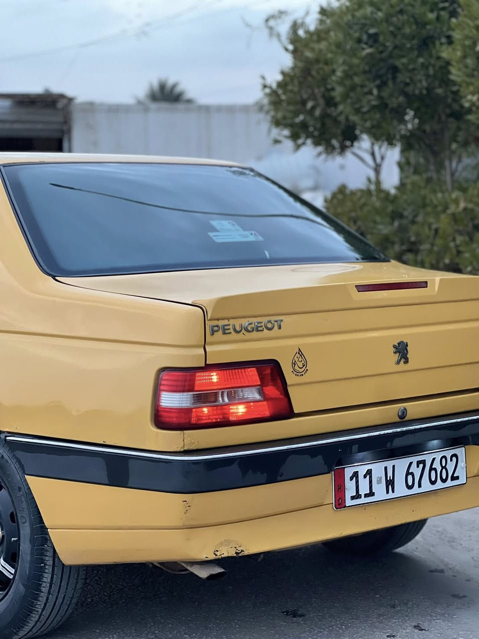 السلام عليكم للبيع بيجو405 موديل 2016رقم بغداد تحويل  ثاني يوم مصفره هيئه وغرامات سيارة جاهزه كل نقص مابيه مكفوله من صبغ وضربه تبريد حداديه كله جاهزه
سعر45 وبيه مجال مكاني بابل 
***********
