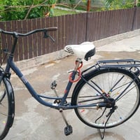 سلام وعليكم عندي بايسكل للبيع حجم 26 تايرات 2جدد كلوب شغال وياله مالته...