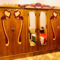 غرفة نوم • شبه جديدة • قابل تفاوض