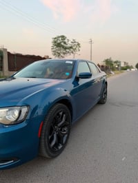اوبما خليجي موديل 2023 رقم بغداد فول موصفات s ماشيه 31 الف كليو  مكفول...