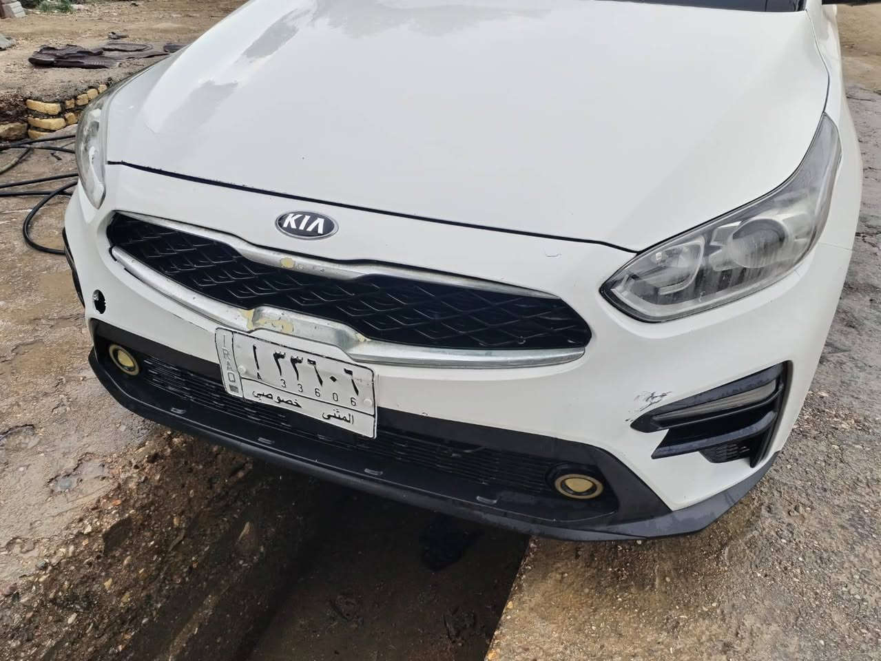 بعد التحية 
للبيع او المراوس 
كيا فورتي موديل 20 رقم مثنى معوقين وكالة عامة مواصفات جي تي لاين فول مواصفات صورة حادث مرفقة بالمنشور مكان السياره السماوة 
السعر 109 
*********** واتساب
