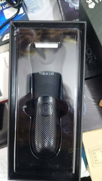 مكينة حلاقة • جديدة