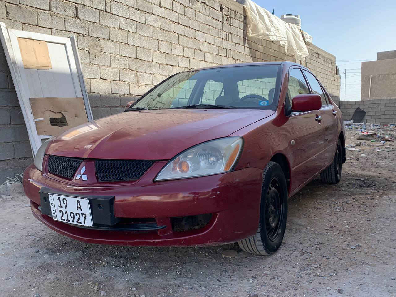 السلام عليكم لانسر موديل 2010 سياره كامله عليها ادامه كامله سياره مكفولة من الصبغ فقط الهلالات الخلفيه معمره رقم كربلاء مشروع وطني بإسمي تحويل مباشر هزه وسنويه جدد السعر 73 ورقه مكان بغداد الدوره ابودشير ***********
