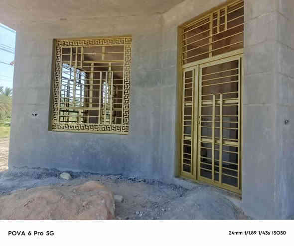 شاب مسيباوي يشتغل صبغ البيوت والمحلات وكافة انواع الشبابيك والابواب وباسعار مناسبه وهءا رقمه ***********
