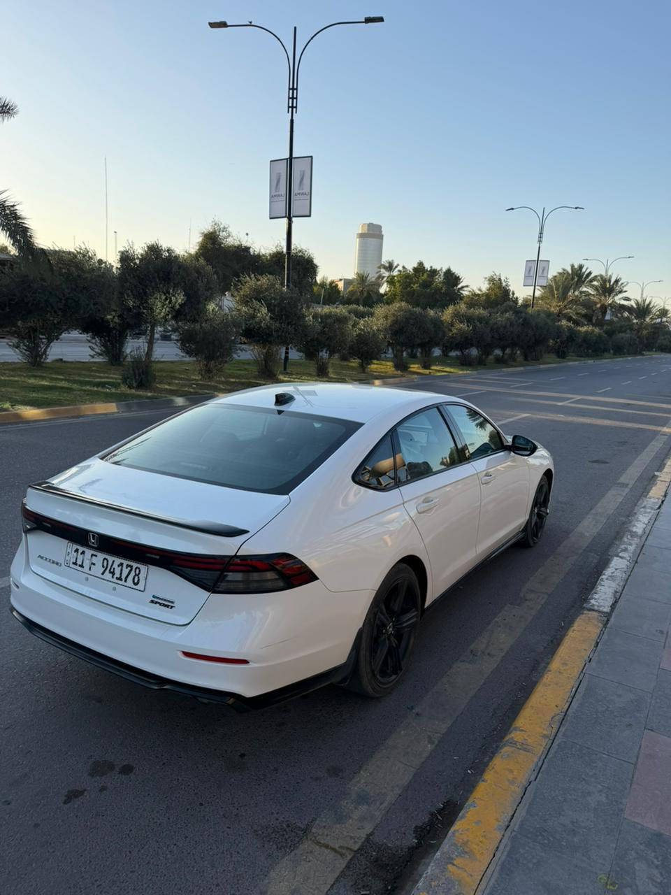 السلام عليكم
هوندا / اكورد سبورت فول 1/1 بلاك توب 2024،
2024 
بصمه 
فتحه 
جلد 
رادار امامي 
راداري خلفي + جانبي 
كراسي كهرباء 
اوتو هولد 
سايد بريك بصمه 
كراسي تدفئه 
مري اسود 
ويل كب بلاك 
ماشيه 25 الف فقط 
السياره بدون صبغ بارد فقط
مرقمه بغداد بأسمي
السياره جاهزه من جميع النواحي 
السعر مناسب جدآ 213 وبيها مجال 
للاتصال ***********
***********
مكاني بغداد / حي الخضراء
