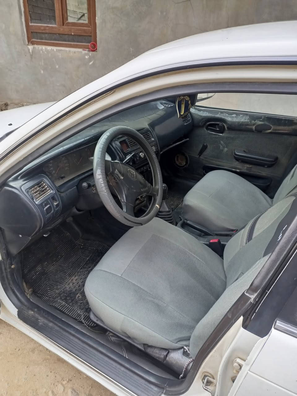 سلام عليكم كورلا البيع موديل 1995رقم صلاح الدين مشروع
وطني بسمي السعر 40وبيها مجال
***********
