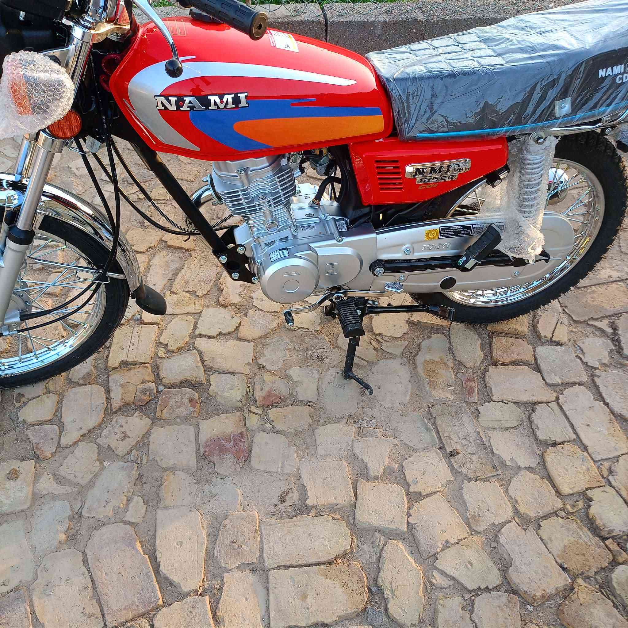 سلام عليكم دراجة نامه تعمير موديل 20اوراق اصولي محرك نامه شلامجه بعده ع السحك السعر مليون و350وبيه مجال الاستفسار ***********
