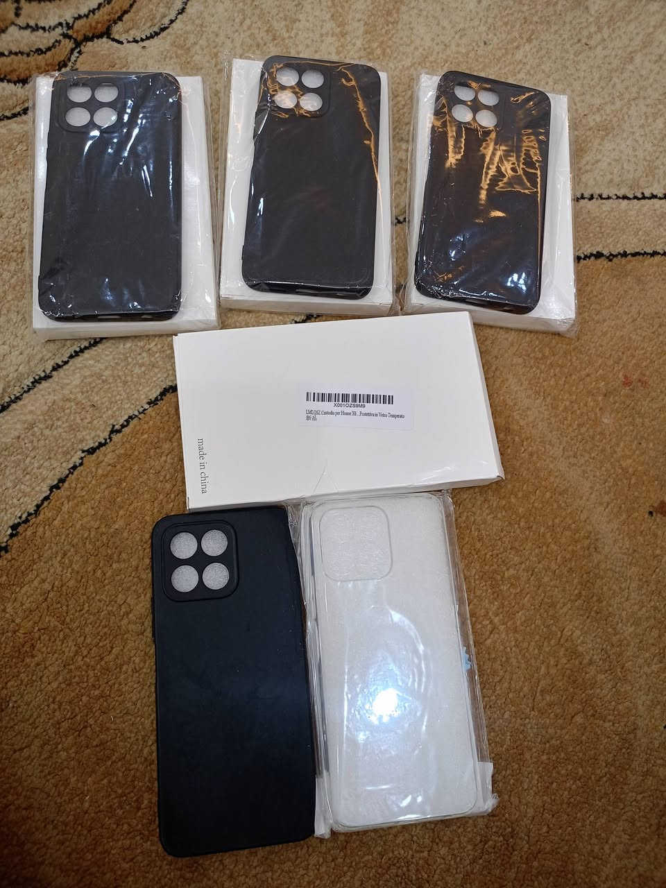 4 كفرات لجهاز هونر X6 وومكن يرهمن لغير جهاز نفس الشكل كل باكيت يجي وياه كفر اسود وشفاف يعني 8 كفرات ب15 مع التوصيل اللي تفيدة يتفضل علخاص وتوصيل موجود لكل محافظات العراق واكو بعد كفرات هواية عندي اللي يريد شلعه هم ابيعهن


**إذا كنت صاحب هذا الإعلان وتريد حذفه لأي سبب، رجاءا أرسل رسالة إلى الدعم الفني**