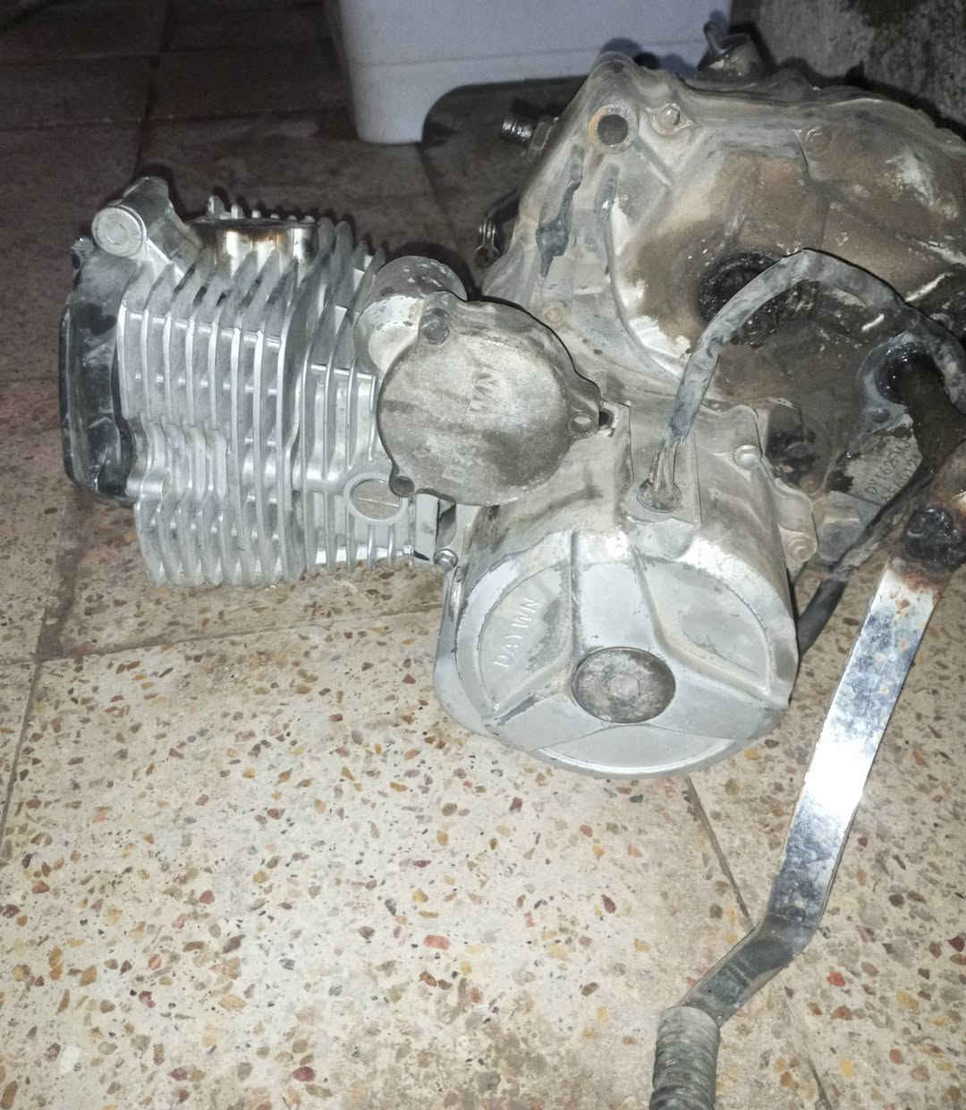 السلام عليكم محرك ستوته شغال السعر 45 الف مكان كوت ***********
