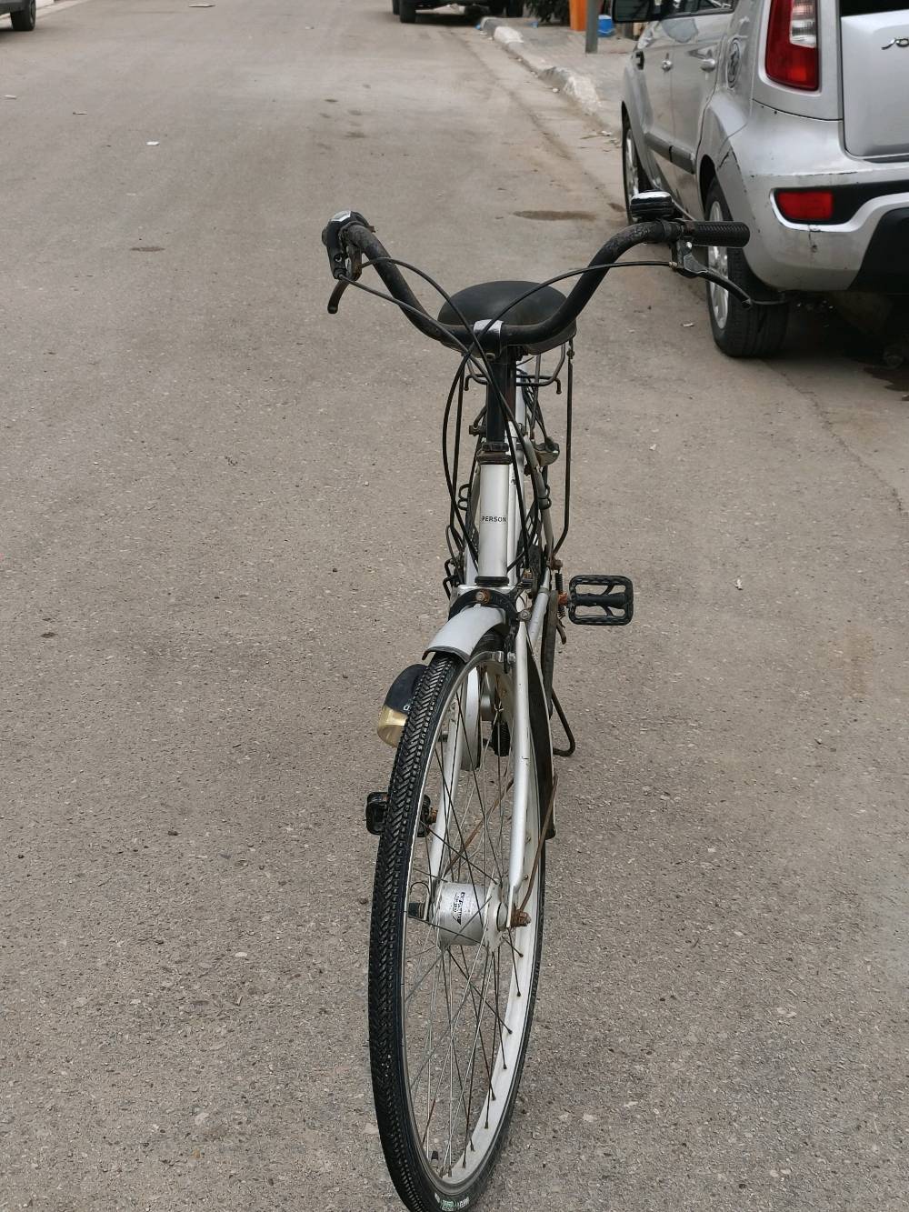 بايسكل بناتي للبيع غراضه كامله

المكان : كربلاء حي الوفاء