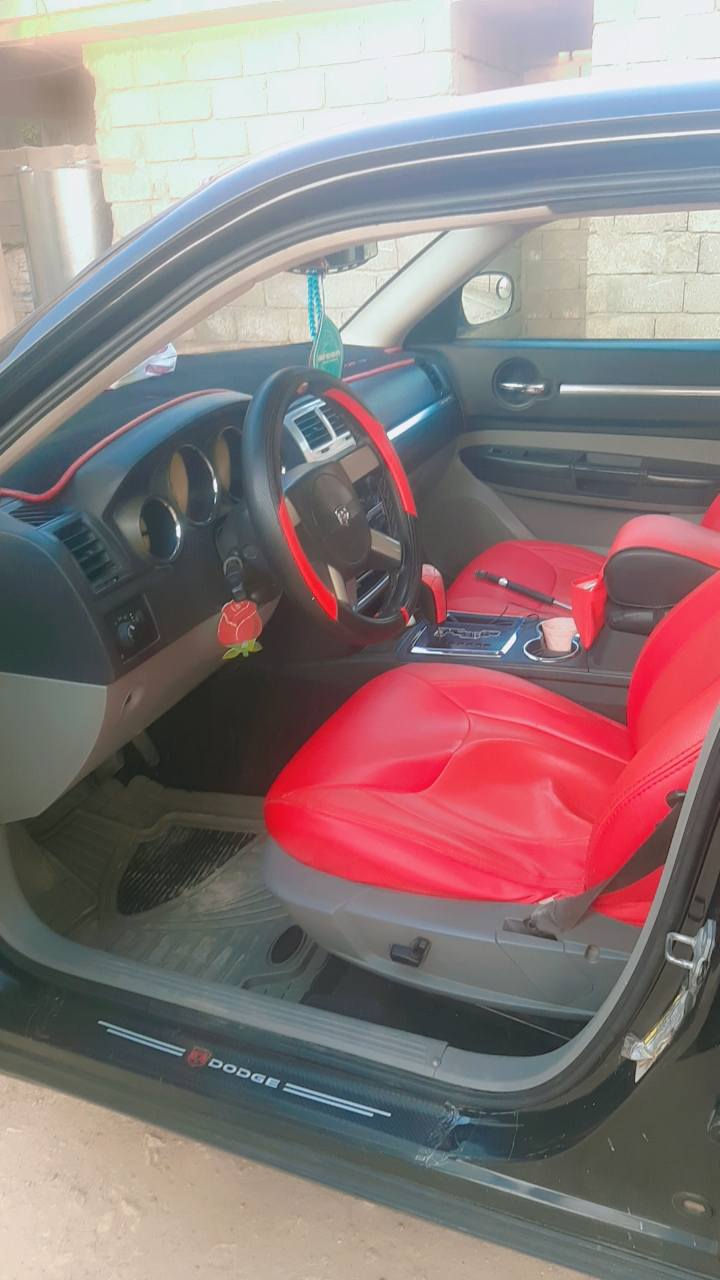 جارجر موديل 2009
رقم اربيل جديد  بأسمنا تريد تحويل تريد وكاله بيها قطعتين صبغ بدون ضرر داخلي محرك 3500اصل Absمانع انزلاق تراكشن تثبيت سرعه تتدفئه تبريد 
طخم تاير جديد سياره عليها اذامه كامله جاهزه من الدعامية لدعامية سعرها 110وبيها مجال بيع مستعجل 
لتواصل على الخاص او اتصال على رقم علما ان مكان السياره موصل
 ***********بيها واتساب
***********
