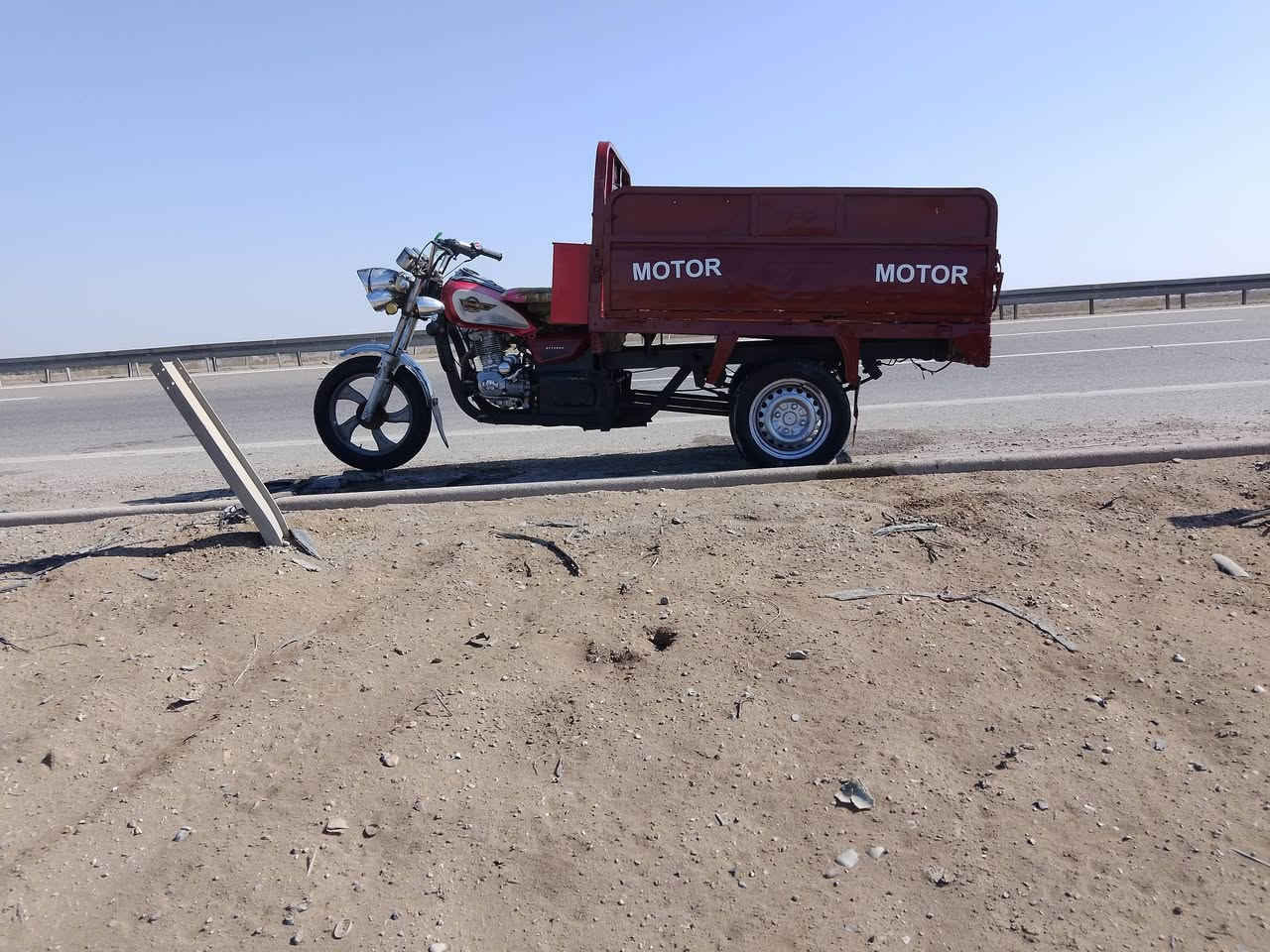 سلامن عليكم  ستوتا لبيع  صقر 16 
كفالا عاما شاصي وركبه زلغ مابيهن  كفالا عاما من كلشي  ستوتا كلا شغال سلف كهربايات   يشهد الله ربع ماذب عليا محرك مبدل جديد ونضيف  تايرات وويالا  مال سايبا  جدد   وستوتا بعد نضف بل حقيقا المكان بابل شوملي السعر 750 وشراي يدلل  *********** وبي واتساب
