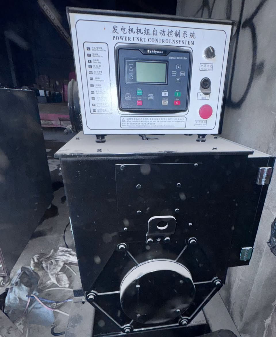 السلام عليكم 🙏🏻
🟠مولد كمنز 150Kva
🟠(102 /12ولف)
🟠6بستم مجدد بالكامل 
🟠للتواصل ابومحمد ***********
🟠توصيل لكافه المحافظات العراق🚒🚛🚛
🟠العنوان 📍اربيل شارع 100
مولدات سلسبيل العراق
