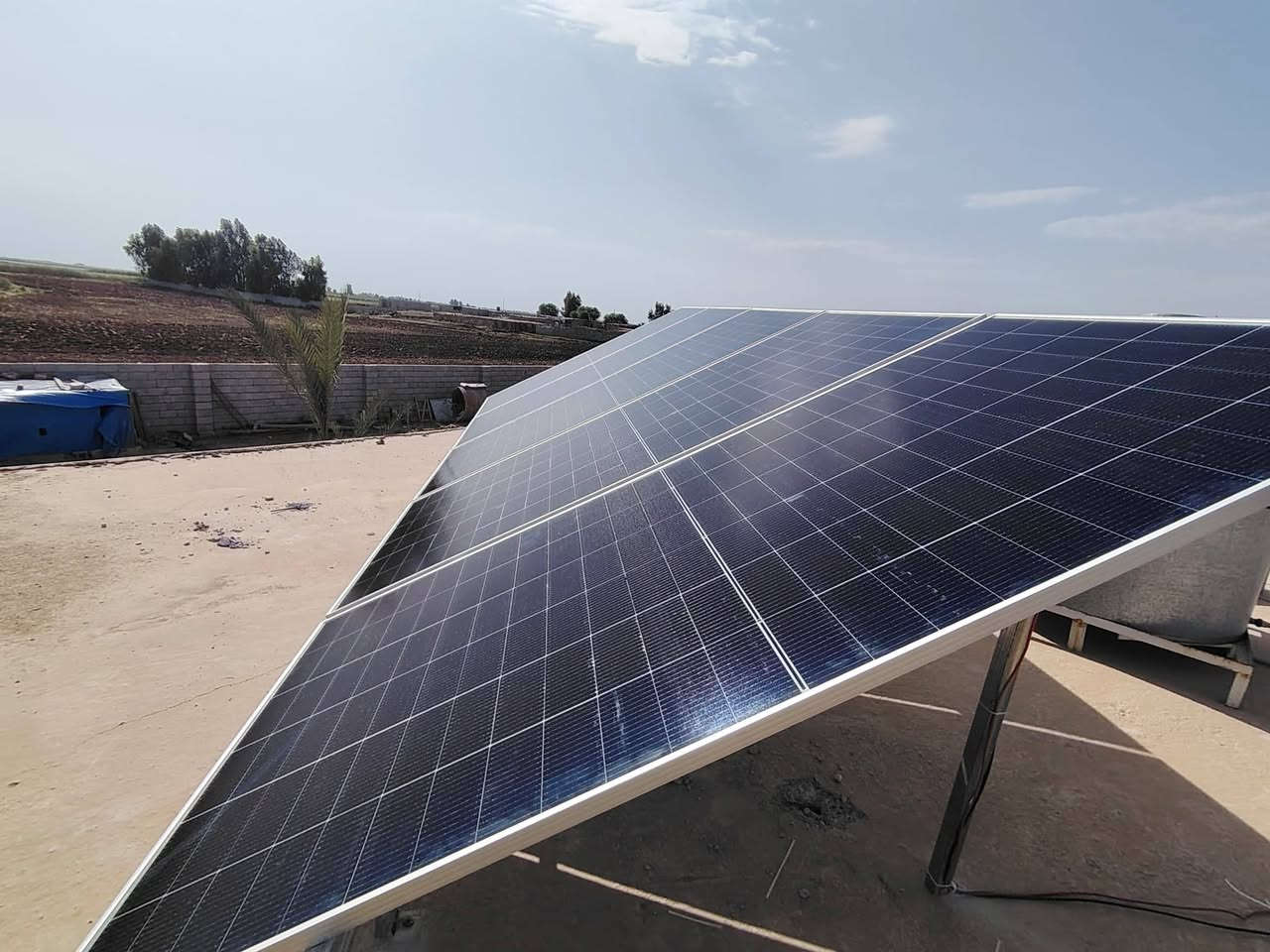 ☀️ شركة النور الهندسية للطاقة الشمسية ☀️
التميز في الأداء.. الرقي في التصميم 
(قضاء الحويجة ناحية الرياض قريةالمره) 

إذا كنت تبحث عن الجودة، الكفاءة، والجمال، فنحن خيارك الأول. تم تجهيز المنزل بمنظومة ذكية توفر:

⚡ 10 أمبير نهاراً

🔋 6 أمبير ليلاً

🔄 تناوب ذكي تلقائي مع الكهرباء الوطنية.

🛠️ المواصفات الفنية (مكونات عالمية)
الجزء التفاصيل والمميزات
الإنفيرتر Marvel ذكي (4KW) -  (ضمان سنة).
الألواح  16 بازبار لأعلى امتصاص. العدد 5
البطارية ليثيوم Marvel 7.2KW) - عمر 8000 دورة، ضمان 7 سنوات، شاشة ذكية.
الهياكل حديدية ثقيلة مقاومة للصدأ ومصممة للظروف الجوية الصعبة.
التوصيلات كابلات DC أصلية (4 ملم) مع وصلات MC4 المخصصة.
🎁 عروض خاصة بمناسبة افتتاح موقعنا الجديد!
🛡️ ثقة | أمان | استفادة ⚡

📍 العنوان: الحويجة - قرب الدفاع المدني. 👷‍♂️ بإدارة: المهندس علي حسين.

📞 للتواصل والاستفسار:

اتصال: [***********]

واتساب: [***********]
