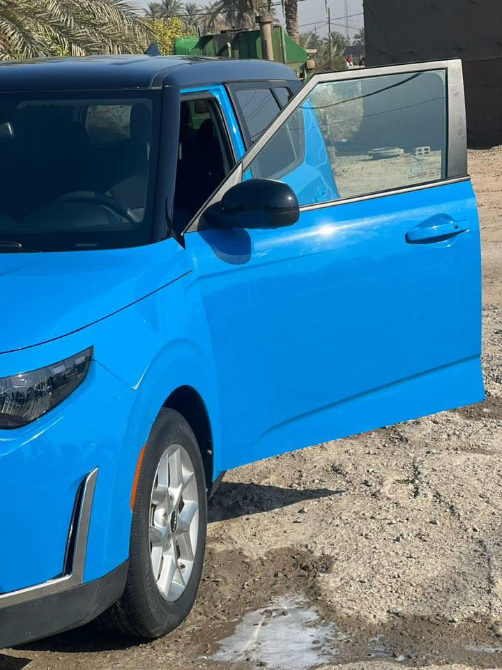 السلام عليكم 

مكلف بالنشر مكلف بالنشر 

صول 2023 للبيع وارد امريكي  فول مواصفات عدا الفتحه بدون رقم بأسمي المنفيس تترقم اي محافظه 

السياره بدون قطره صبغ بدون ايرباك كل الايرباكات سليمه حادث السياره دعاميه وخشم الجاملغ بارد مقدار اصبعين السياره جاهزه من كلشي متصرف عليها شي 

مواصفات السياره 

توكلر السياره لونين 
بصمه 
تشغيل عن بعد 
كشن كهرباء 
نظام سبورت وعادي 
نظام منحدرات 
رادار جميع الاتجاهات 
كامره دواره 
توقف ذاتي 
نقطه عمياء 
تحديد مسار 
قياده ذاتيه
شاشه كبيره 
نضام Auto Hold
تخم تاير جديد

مكان السياره بابل المركز 

لمعرفه السعر وباقي التفاصيل التواصل ع الرقم ***********
