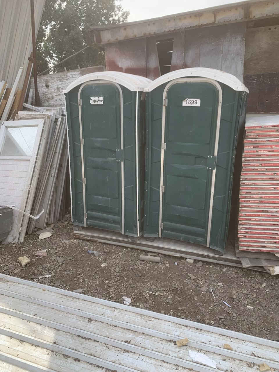 السلام عليكم متوفر تواليتات امريكي شرقي غربي مكاني بغداد مدينة الصدر موجود توصيل حساب الاتفاق سعر قطعه 275 الاستفسار ***********
