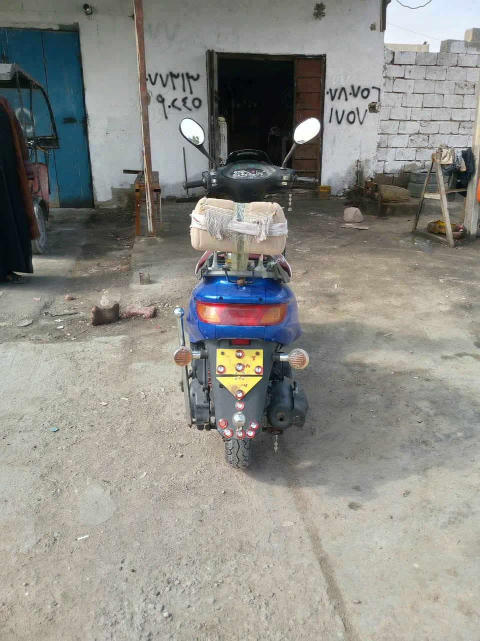 السلام عليكم شباب فراشه فحل لبيع مكاني بصره قضاء دير سعر خاص ***********
