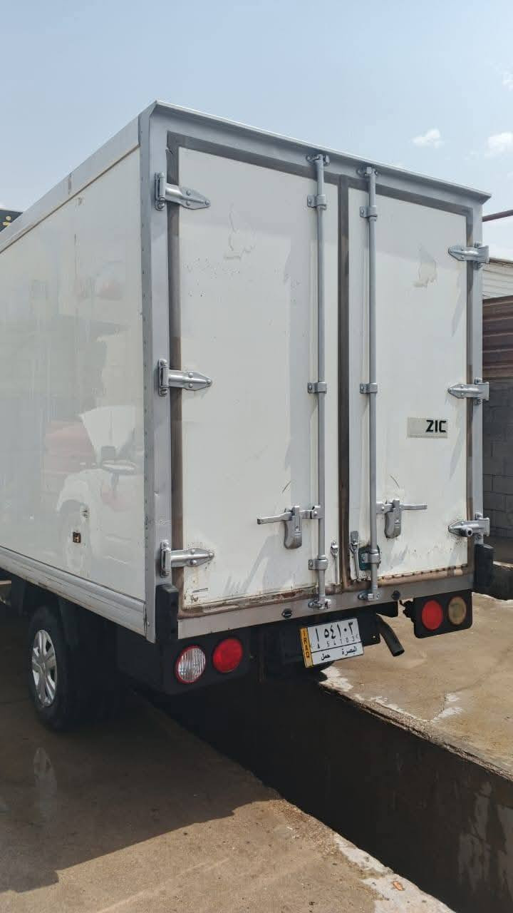 كيا بنكو براد مسكر موديل 2016 رقم بصرة الماني مكاني بغداد الدورة بيها خياسات بالدواسات السعر 155 ورقة
مطلوبة للشركة 900 الف ضريية فقط و 200  الف غرامات تقطع من سعر البيع 
تبريد تدفأة شغالات تايرات نضيفة صدر نضيف رقم الهاتف ***********
ابو علي
