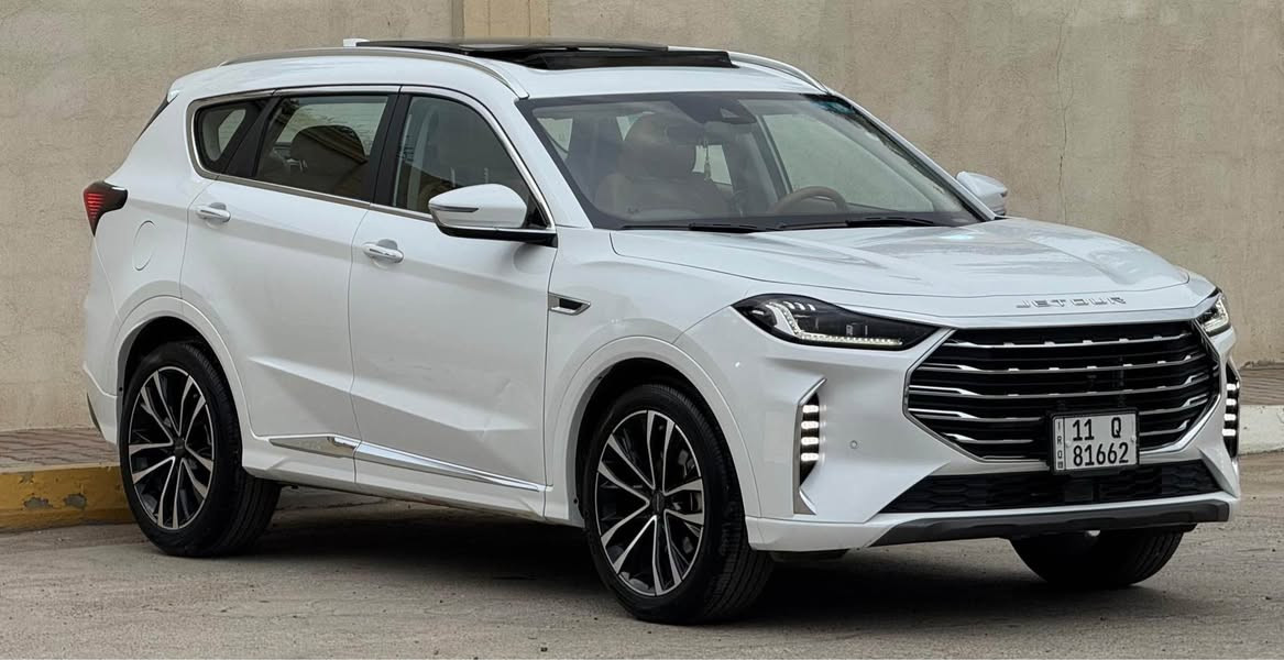 جيتور 2025 X70 بلاس وكاله هارلم ام ضمان خليجي فول مواصفات سبعه راكب ماشيه 8000 المواصفات بصمة تشغيل بصمة دخول 
انارة كلمة جيتور بالمرايا  خمس كاميرات 360 درجه شنطه كهرباء حساسات امامي وخلفي رادارات مرايه شفط تدفئه وتبريد كوشينات السائق والراكب الامامي تحكم كهربائي بالكراسي السائق والراكب الامامي تبريد قطعتين مانع انزلاق كاميرا داشكام شحن لاسلكي ثلاجه تبريد المشروبات اناره محيطيه متعددة الالوان شاشه متصل 3 انظمة قياده
بغداد- الكاظميه
***********☎️حسنين بغداد, العراق
