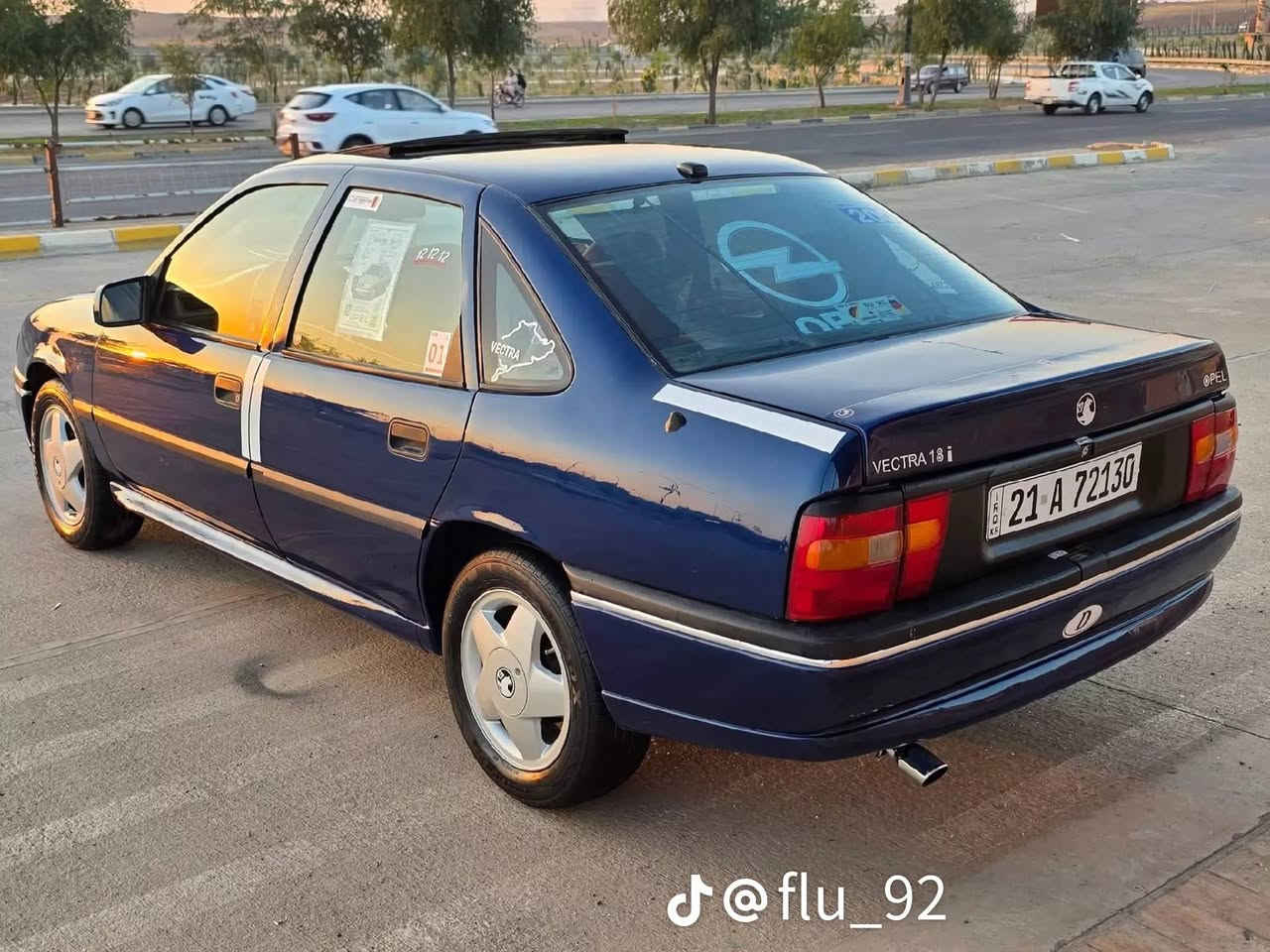 شرط الوكاله والتحويل.  السعر 55 عام جماليه داخل وله بل حلم 

***********
