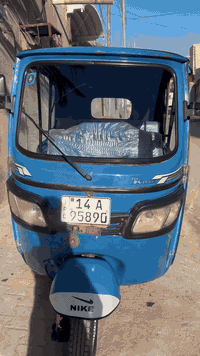 السلام عليكم تكتك تي في إس
موديل 22+رقم و سنويه مكينه ما مفتوحه بس زنجيل و كلجات 
العنوان :البصره حياتيه حي الحسين شارع مدرسه ابو الأسود 
الرقم :***********
السعر : 6500و بيه مجال قليل
