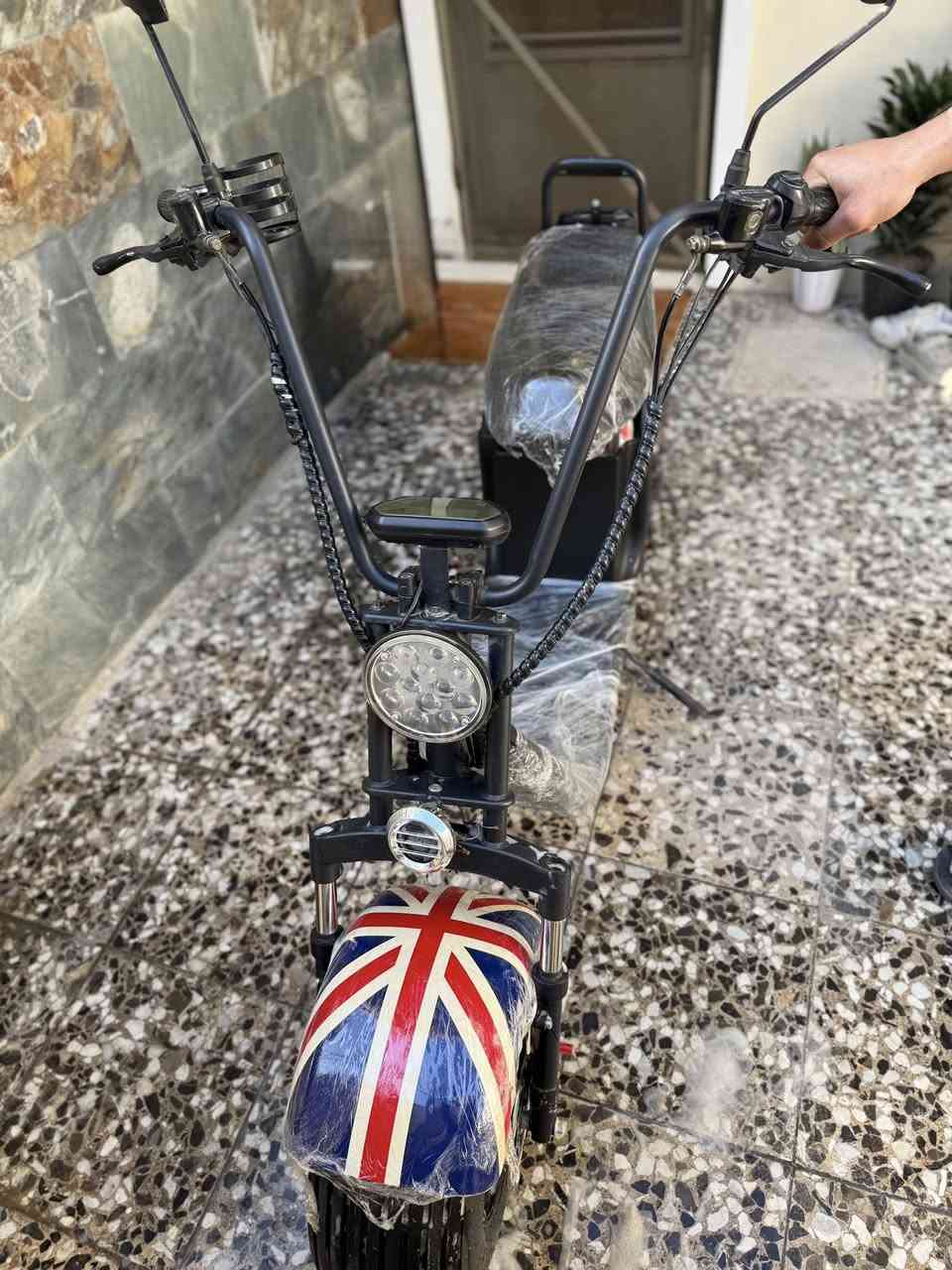 سلام عليكم دراجه شحن هاولي لبيع فقط دراجه نادره وبطاويات ليثيوم مكاني بغدادً دوره شارع 60 
لبيع سعر 600 بيه مجال بسيطً مكفول من كلشي 
رقمي متواجدً وتساب 
***********
