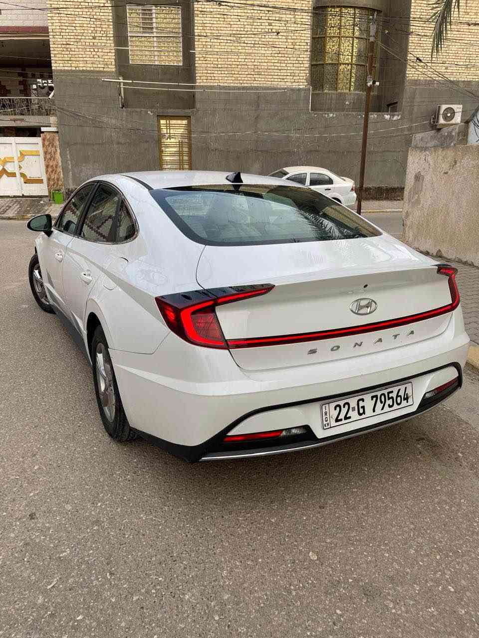 سلام عليكم 
للبيع سوناتا 2020 ماشيه 35الف فقط 
السعر  160 وبيها  مجال
مكينه المرغوب2500
رقم اربيل انكليزي هزه وسنويه جديده
مواصفاتها
كير دكم رادار تحديد مسار تنبيه خروج عن المسار هند بريك بصمة
 لايت عدسات و شاشة كامره دواره
وبعد هواي موصفات 
جاهزه سياره من كل شي
حادثه جاملغ وبنيد سطح بدون داخل شرط كافله من اي صربه داخليه 
مكانه نجف للاستفسار أكثر
 *********** النجف, العراق
