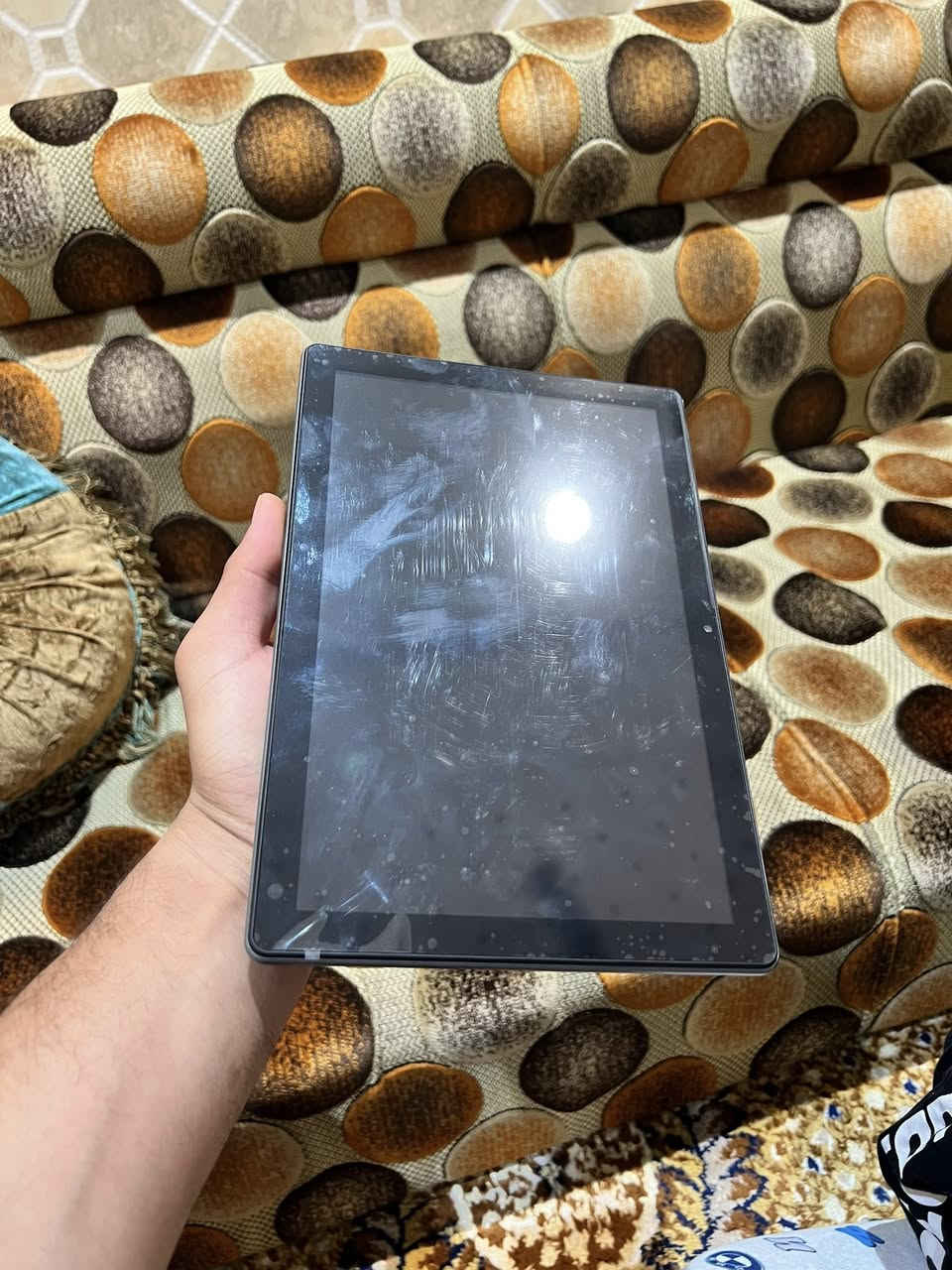 للبيع تريد شلعه او مفرد كلشي ابيع رقمي *********** مكاني البصره شارع الوفود
