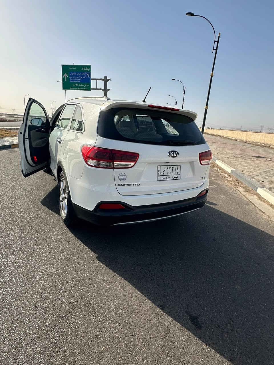 كيا سورنتو  ٢٠١٦ خليجي مكينة ٦ سيارة جاهزة من كل شي الرقم الجديد  صاعدة هزة 
تبريد شغال 
كير كفالة
المكينة مبدل كازكيت. السيارة رقم بصرة باسمي. السنوية. ٢٠٢٨ 
*********** واتساب
السعر 210$
