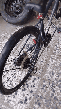 اخوان باسكل للبيع نوعه هجين جبلي وسباق ياباني وبي عكرب شغال شيموني ست ...