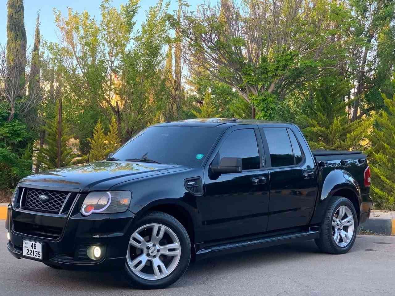 FORD EXPLORER ADRENALINE 2010
فورد اكسبلورر ادرلانين 2010

 الفحص:فحص كامل

 

لون أسود ملكي 🖤

✨ المواصفات:

▪️ محرك قوي واعتمادي(4600cc)

▪️ جير أوتوماتيك ناعم

▪️ دفع رباعي AWD

▪️ شاشة  متعددة الاستخدام

▪️ نظام ملاحة وكاميرا خلفية

▪️ حساسات خلفية

▪️ فتحة سقف 

▪️ جلد فاخر مع تدفئة 

▪️ مقاعد كهرباء مع ذاكرة

▪️ نظام صوت ممتاز

▪️ إنارة LED كاملة

▪️ جنطات رياضية أدرينالين

▪️ تكييف ممتاز أمامي وخلفي

السعر:6950 قابل للتفاوض 

للاستفسار:0775997715


**إذا كنت صاحب هذا الإعلان وتريد حذفه لأي سبب، رجاءا أرسل رسالة إلى الدعم الفني**