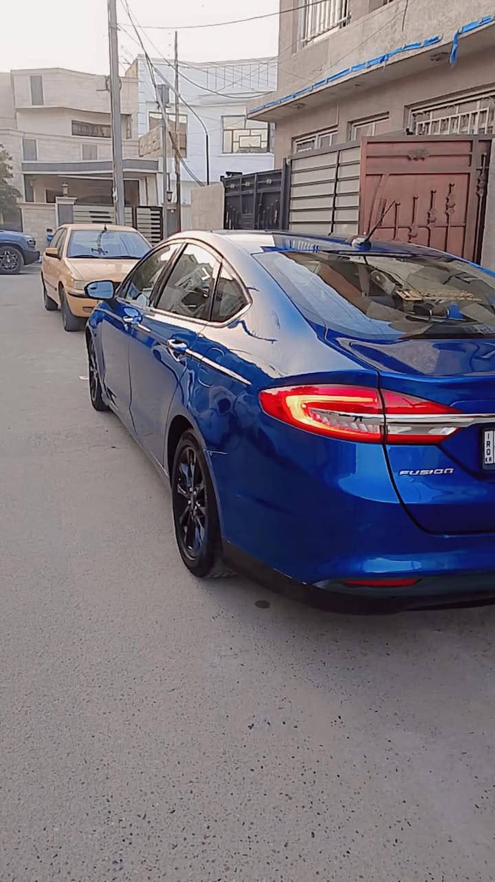 السلام عليكم
فورت فيوجن 17
 "مواصفات"
بصمه
شاشه كبيره 
كامره خلفيه 
كير ماوس
كشنات مخمل+ كهرباء 
تحكم ستيرن 
تبريد ❄️ 
محرك تيربو 
تخم تأير 
حداديه ✅ 
حساسات خلفيه
بيع مستعجل كلش فقل 90
***********
حادث سرقه جاملغات اماميه
