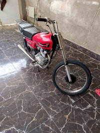 دراجه للبيع بدون السعر 500وبيها مجال 07747406810