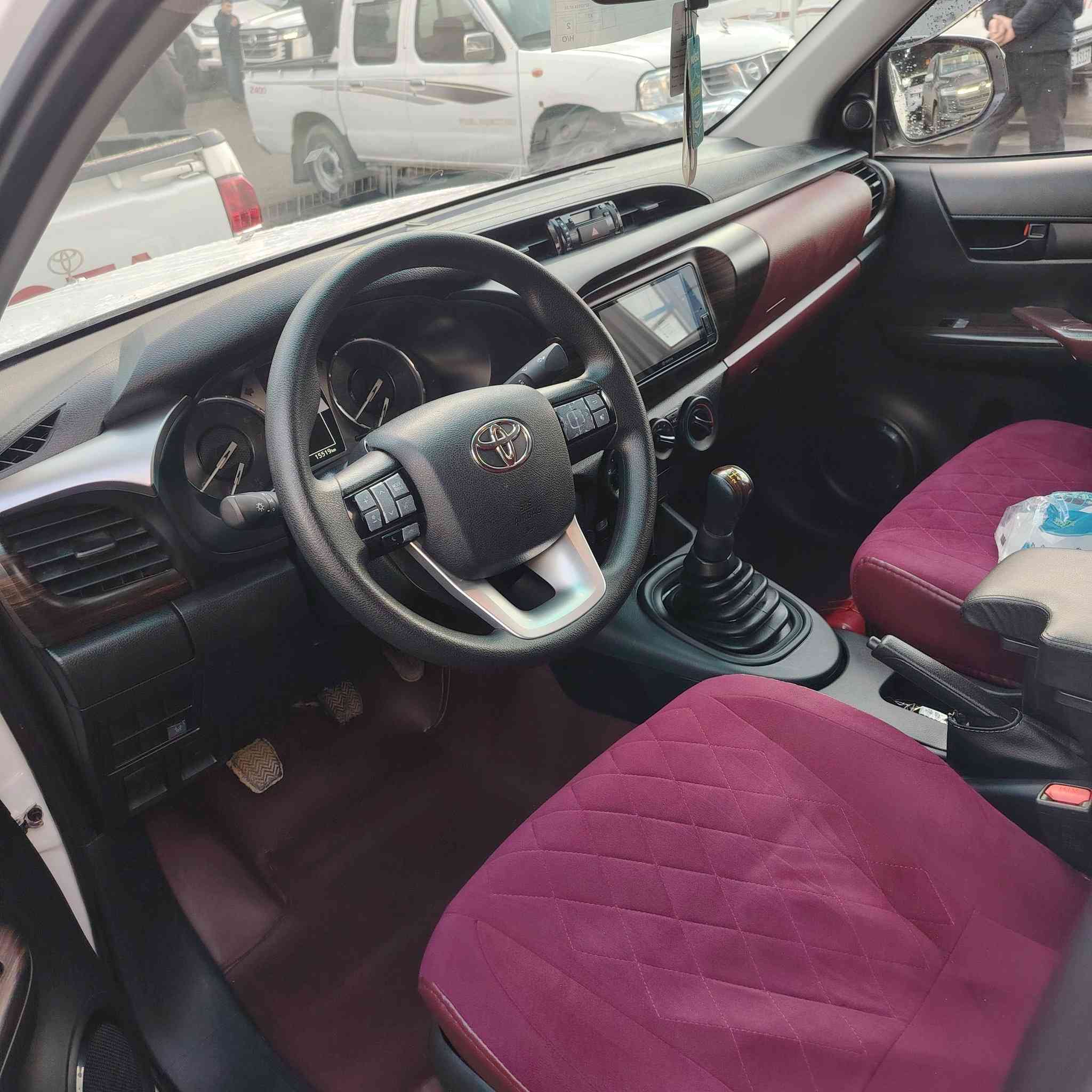 ٢٠٢٥ ماشيه ١٥  مكفوله من كل شي  رقم أربيل شرط تحويل. كير عادي  الاتصال على الرقم *********** او وتساب *********** ملاحظه بيها شبر صبق بلبونيد  الباقي كفاله عامه مكان السياره أربيل  السعر ٢٥٢ وبها مجال
