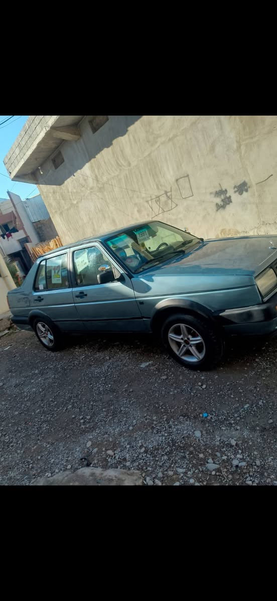 جيتا موديل 1991 بيها دفتر بانزين سنويه عظم عاج منتهيا 2022 شرط القرص والاضباره شرط كير محرك محرك جيتا اربع تأيرات جديد باتري جديد تتفئه وكاهربائياته كله شغال سياره جاهزه بدون مصرف مال بيت السعر 27 بيها مجال بسيط مكان السياره كركوك للاستفسار *********** كركوك, العراق
