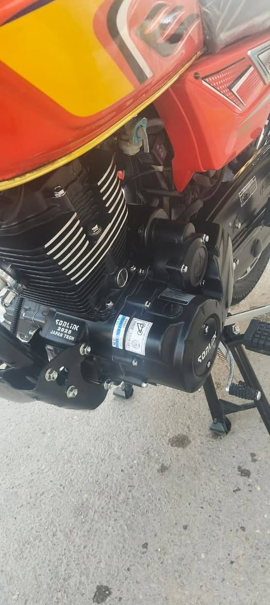 سلام عليكم الوحش للبيع ٢٠٢٦ دراجه اول تبديلت دهن بعدهي عل سحك صارله ٥ اتيام من طالعه بل كارتون شرط احله من الصوره محرك ٢٠٠ تجي اسكنر بدون اوراق بس وصل من الوكيل سعره ٩٢٥ اوبيه مجال قليل لشراي إخوان دراجه وكاله بعدهي زيرو مكاني ناصريه المركز رقمي ***********
