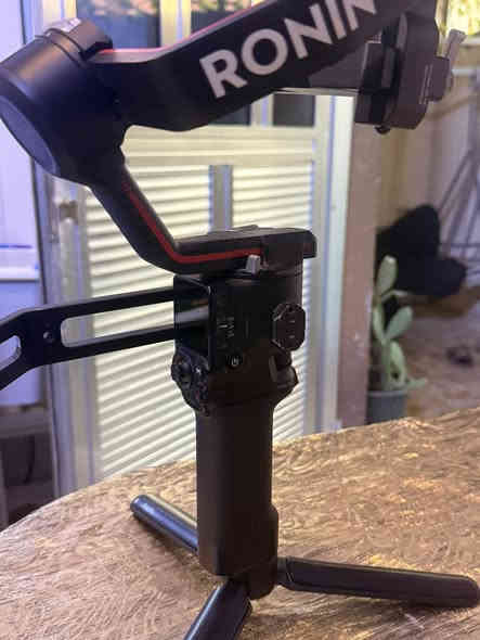 رونن rs3 برو للبيع نضيف 
***********
