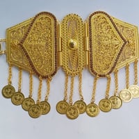 لايك صفحة • بكان • اكسسوارات شخصية