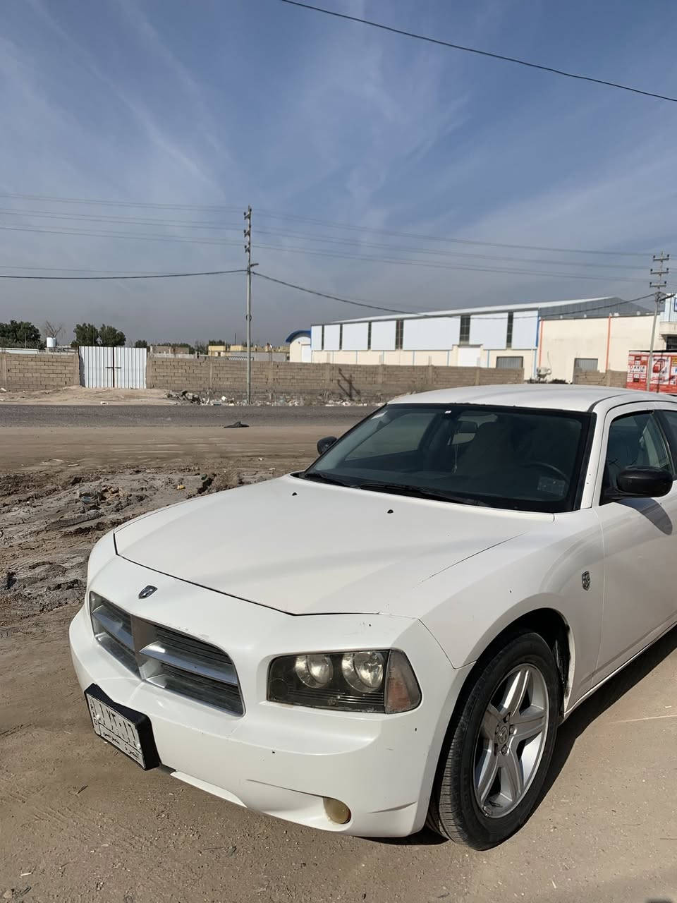 السلام عليكم جارجر 2010 خليجي رقم بصره وتحويل وثاني يوم (*********** مكان السياره بصره أبي الخصيب  السعر  110 )فول عده الفتحه كير مكينه حداديه تبريد تدفئه شرط كله جديد  ، 
لايت زنون❤️‍🔥
ويل ١٨ نجمه ⭐️
مري ويدات ألون اسود 🖤
مكينه 3.500  / 6 سلندر .🐎🔥
