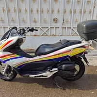 دراجة PCX 150 مرقمة بغداد للبيع نقصها محرك أو تجفيت الحالي. بيها جهاز ...