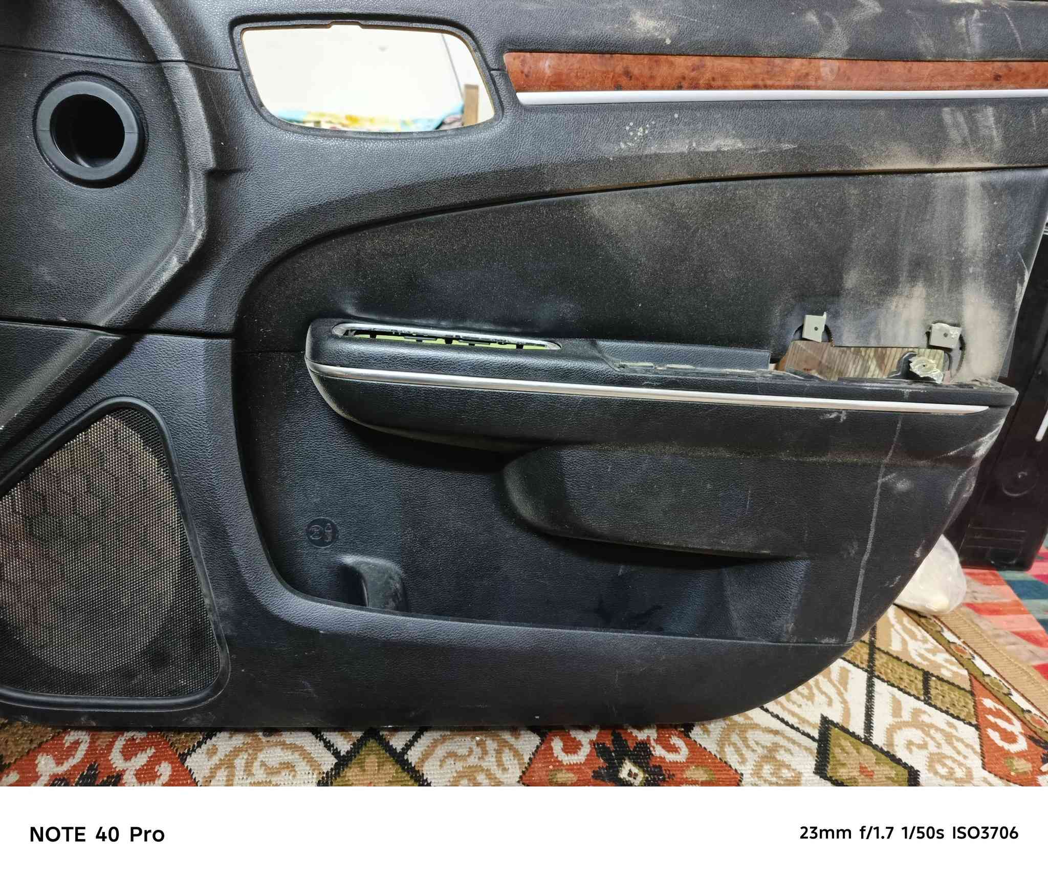 قيم وأخذ _ بغداد 
استيرن + مروحة بلادي بس فيشة تجارية 
ولف حماوة بلادي مال تفصيخ أخو جديد 
وبطانة عكس السايق بس التجوة مكسورة ومروحة جنت شادها بعت سيارتي وبقن 
*********** وتساب فقط
