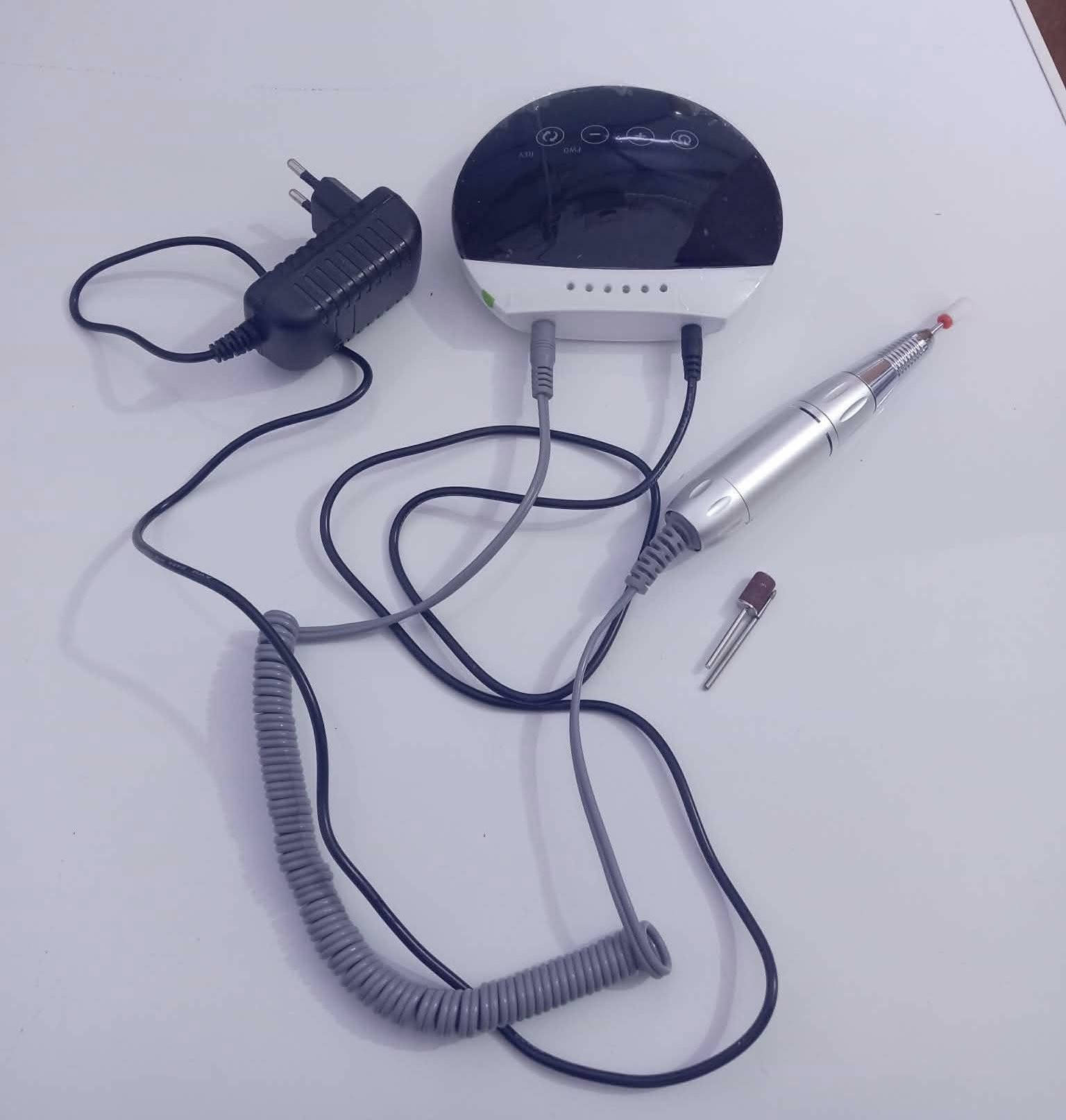 اجهزة أضافر نضافه 98‎%‎ وبالاضافه غراض حسب ما موضحات بالصور قيم وأخذ+للاستفسار
واتساب ***********
