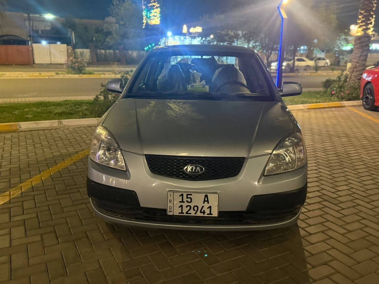 السلام عليكم
 كيا ريو  2008 خليجي 
 مكينة 1600السيارة جاهزه
بيها صبغ ٣ قطع ونص 
 تبريد ثلج 
الدوشمه جديده 
تخم دبلات جديد 
وصدر جديد
 السيارة رقم انبار بأسمي تحويل ثاني يوم
السعر 75 ورقه للبيع او مراوس  مع احدث نتفق ع فرق 
للاتصال : ***********
مكان سياره بغداد - الغزالية

