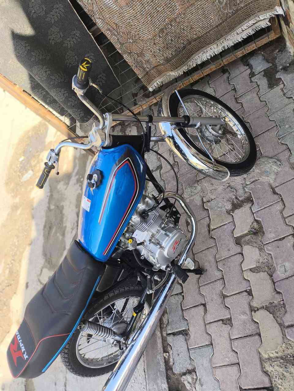 سلام عليكم بدوون مكفوله السعر 570 وبيه مجالللل مكاني عماره ***********
