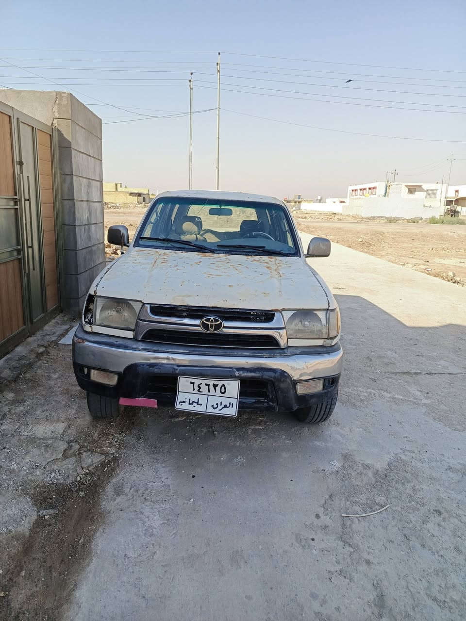 سلام عليكم  تيوتا فورنر استيشن موديل 2002 صاحبه ماندله السياره مكينه محوره مال بنكو كاز السياره خير من الله تخم تاير كهربائيات كله شغاله كير ومكينه مكفولات السياره مكفوله من الضربه والكص والخياس للعلم السياره كير عادي 
 سياره تخم تاير  سعر 20وبيها مجال رقم الهاتف  *********** ذي قار  قضاء الدوايه
